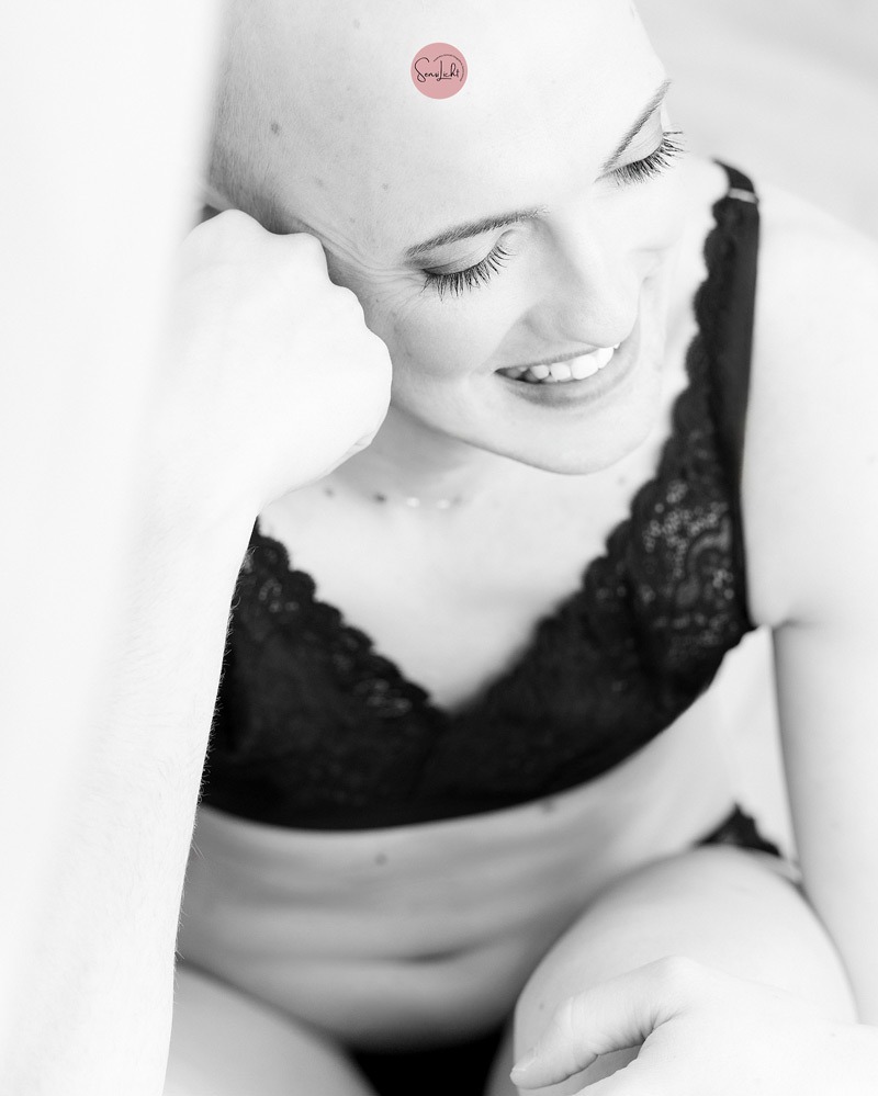 boudoir-mann-luxus-exklusiv-sensual-mann-niedersachsen-queer-bisexuell-divers-LGBTQ-boudoir-genderqeer-nonninary-mann-sinnliche-fotografie-boudoir-als-mann-boudoirshooting