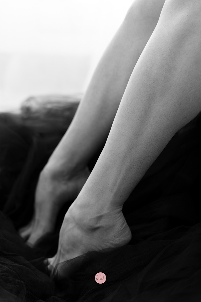 boudoir-mann-luxus-sensual-mann-niedersachsen-queer-bisexuell-divers-LGBTQ-boudoir-genderqeer-nonninary-mann-sinnliche-fotografie-boudoir-als-mann-boudoirshooting