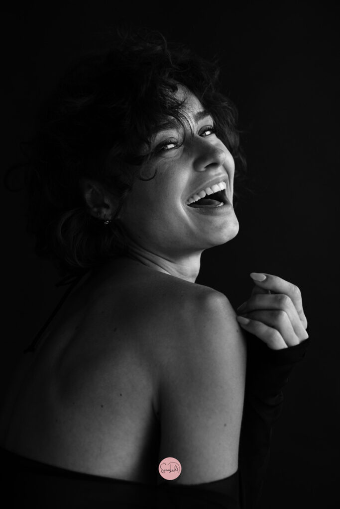 boudorshooting-niedersachsen-boudoirfotografie-sensualshooting-sensilicht-SensiLicht-selbstwert-frauenfotografie-luxus-hannover