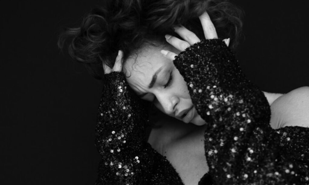 Boudoir-Boudoirshooting-Hannover-Niedersachsen-SensiLicht-Sensual-Sensualshooting-boudoirfotografin-exkluisiv-wunstorf-luxus