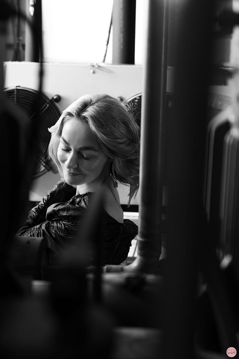 sensualshooting-sensual-lost place-boudoir-sensilicht-boudoir-boudoirshooting-fotoshooting-niedersachsen