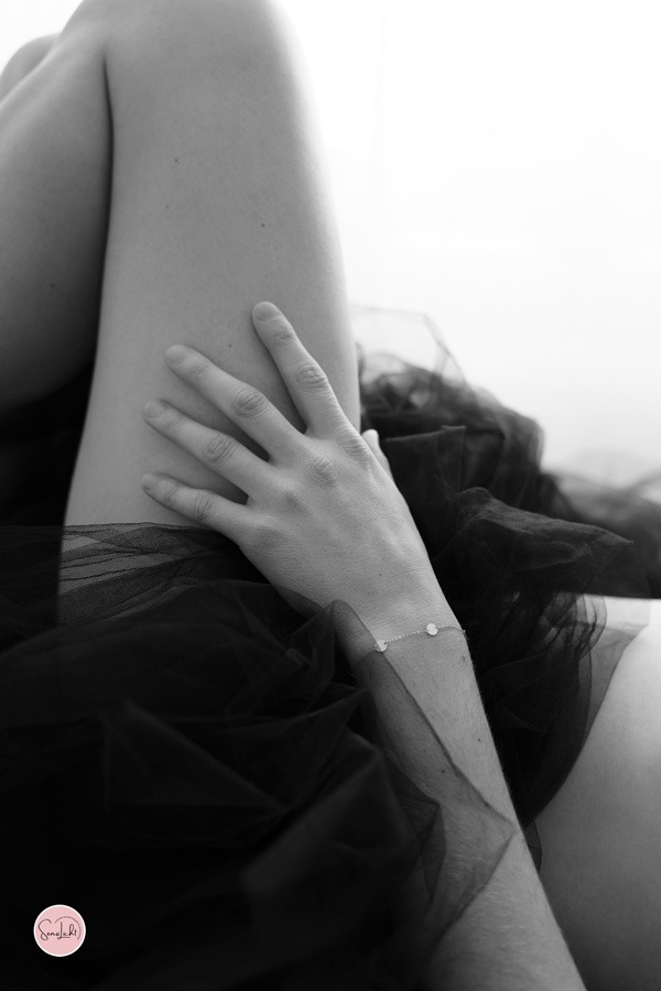 sensualshooting-boudoirshooting-dessous-sensual-boudoir-qeer-lgbtq+-akt-frauen-sinnliche-fotografie-hannover-niedersachsen