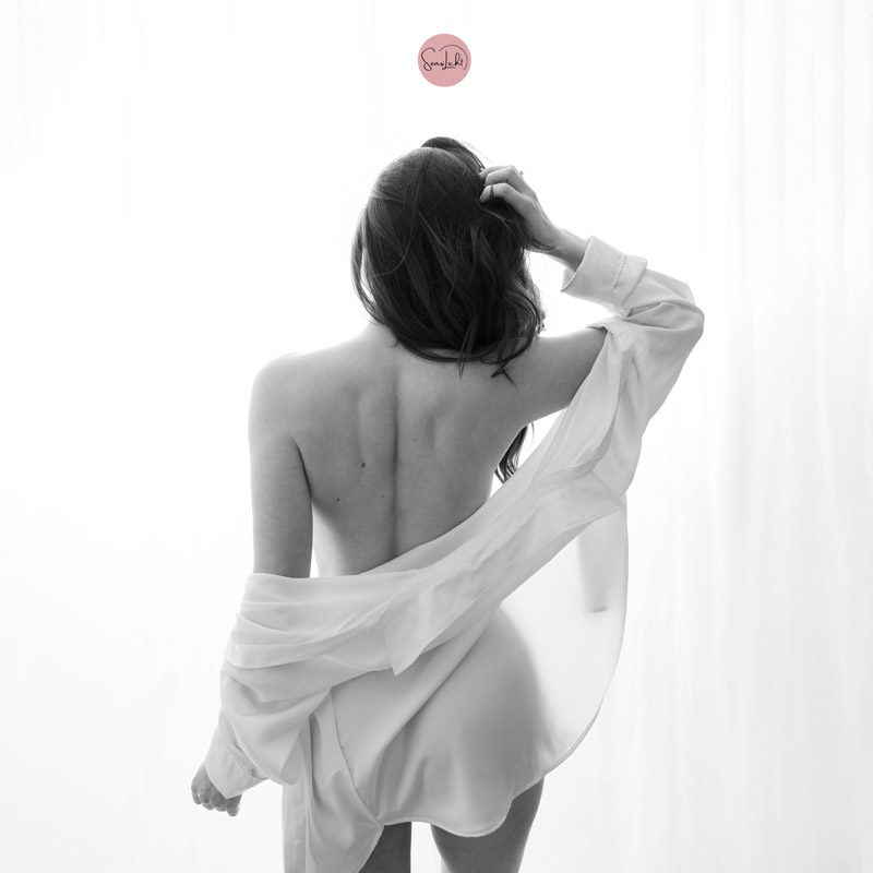 sensualshooting-sinnliches fotoshooting-sensualshooting hannover-sinnliche fotografie-boudoir-boudoirshooting-boudoir-fotografie-sensual-boudoir-hannover-region hannover-sensilicht-SensiLicht-Akt-Fotoshooting